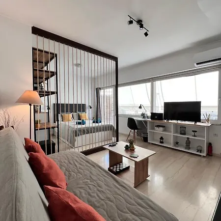 Apartment βright & New - 25' Walk To The Acropolis Athens