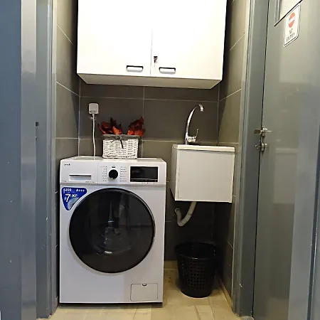Apartment βright & New - 25' Walk To The Acropolis Athens